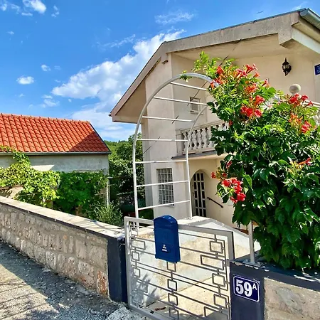 Family Friendly House With A Swimming Pool Donji Zagon, Novi Vinodolski - 20568 Donji Zagon