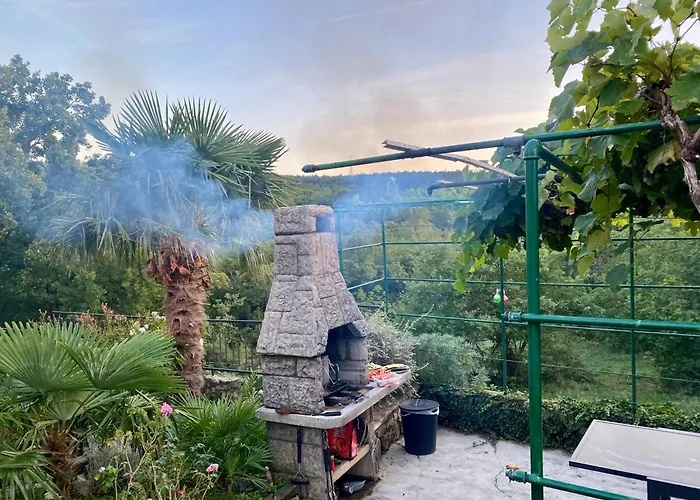 Family Friendly House With A Swimming Pool Donji Zagon, Novi Vinodolski - 20568 Casa de Férias Donji Zagon