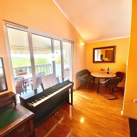 Family Friendly House With A Swimming Pool Donji Zagon, Novi Vinodolski - 20568 *