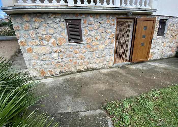 別荘 Family Friendly House With A Swimming Pool Donji Zagon, Novi Vinodolski - 20568